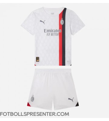 AC Milan Bortatröja Barn 2023-24 Kortärmad (+ korta byxor)